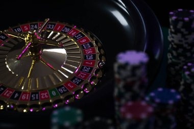 Halaman promosi sambungkan menunjukkan berbagai penawaran bonus dan cashback